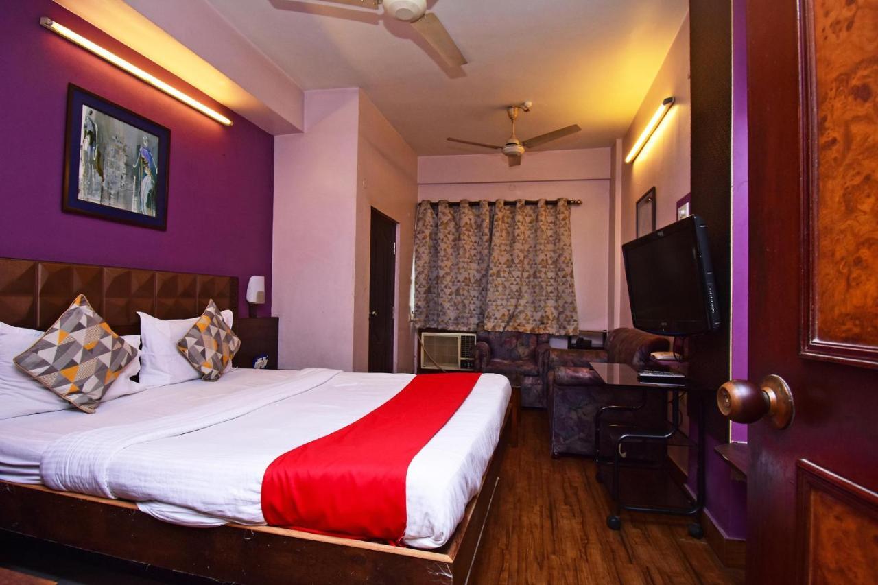 Oyo 2510 Near Camac Street Otel Kalküta Dış mekan fotoğraf